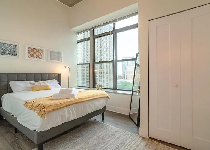 Luxury 2br With Optional Parking And Gym Access Near Mccormick Place And Soldier Field Apartamento *